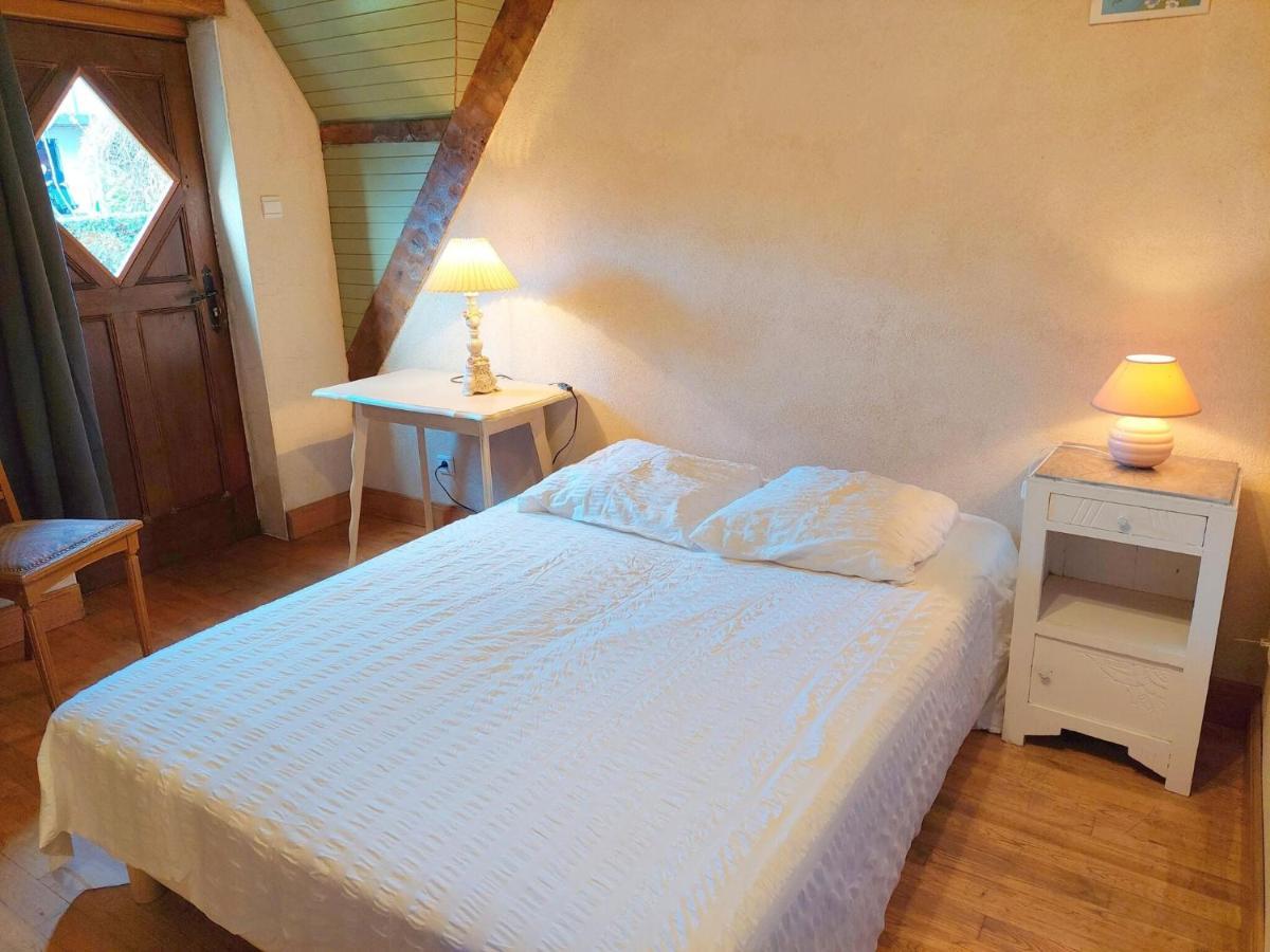 Breton Granite Stone House With Fantastic Sea Views * Saint-Pol-de-Léon
