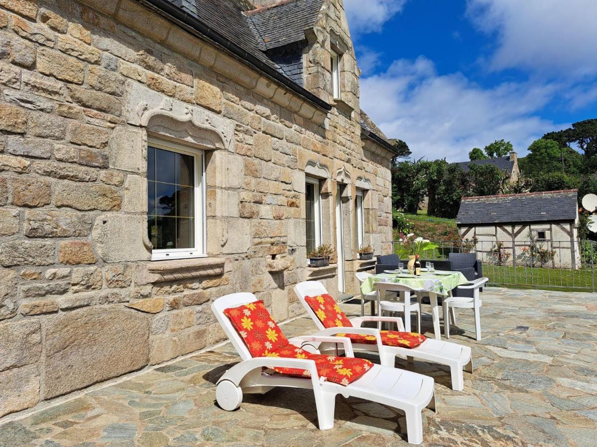 Breton Granite Stone House With Fantastic Sea Views *