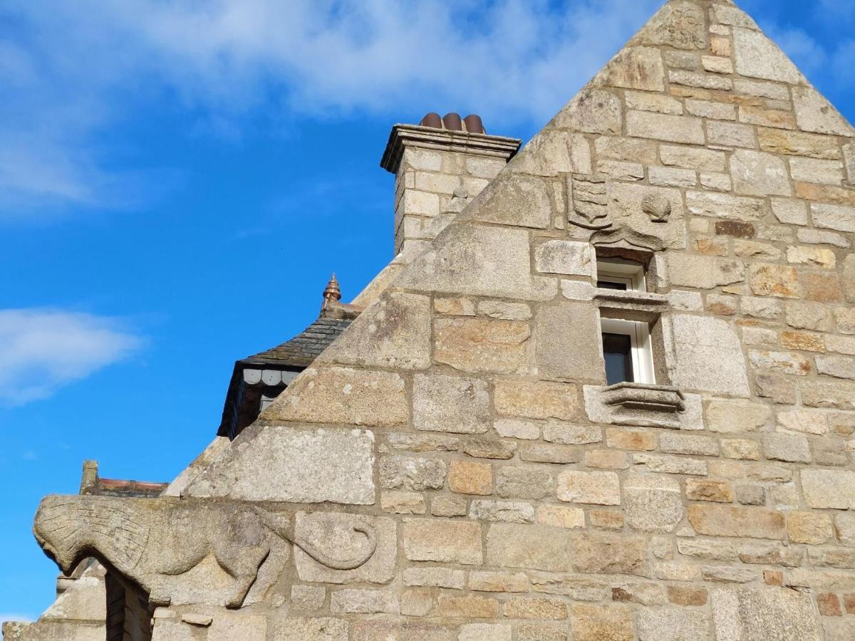 Breton Granite Stone House With Fantastic Sea Views Saint-Pol-de-Leon