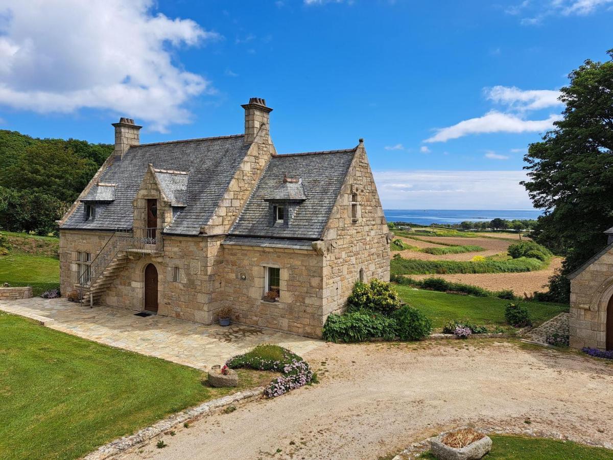 Breton Granite Stone House With Fantastic Sea Views * Saint-Pol-de-Leon